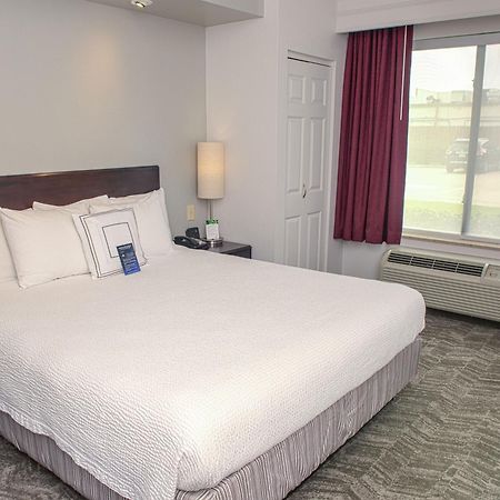 Springhill Suites Houston Pearland Exterior foto